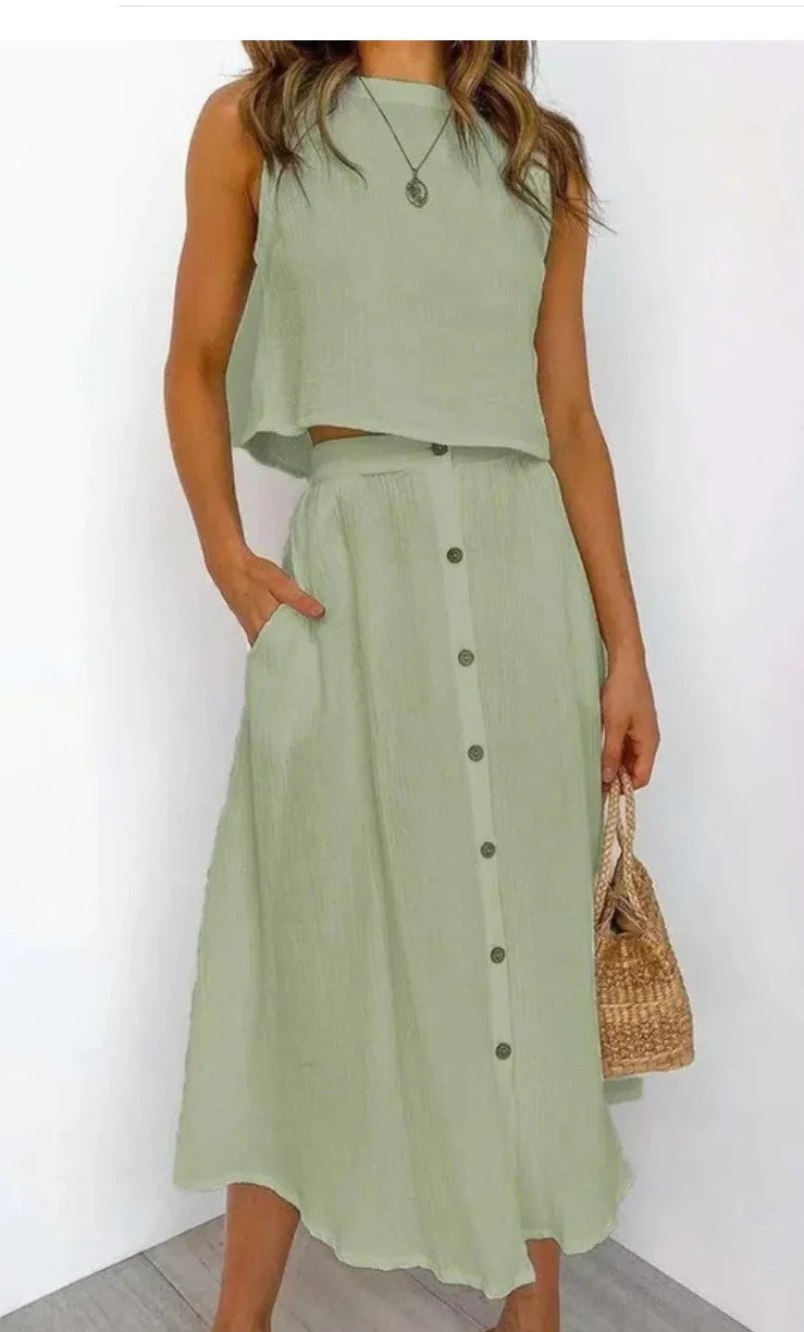 Solid Color Vest & Skirt Set Trendivo